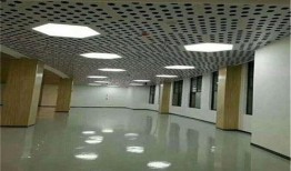 铝塑板施工视频,专业操作与细节解析