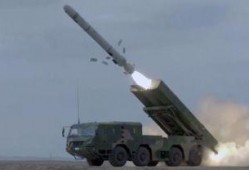 东风导弹发射视频,大国利器展翅腾飞